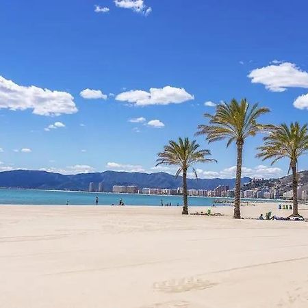 Nuevo, A 50 Metros De La Playa Y Con Vistas Al Mar Apartment Кулера Екстериор снимка