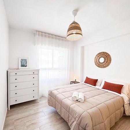 Nuevo, A 50 Metros De La Playa Y Con Vistas Al Mar Apartment Кулера Екстериор снимка