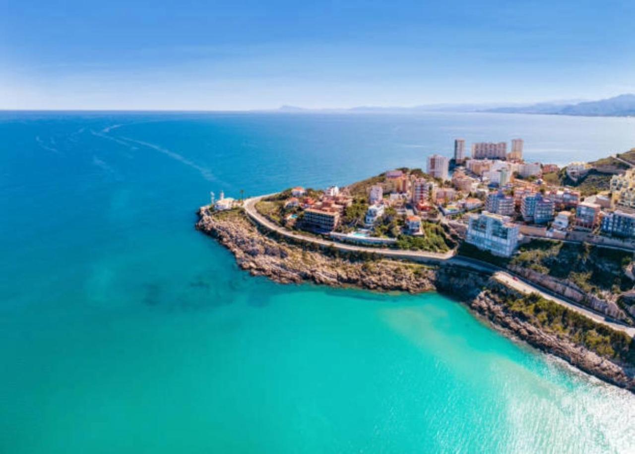 Nuevo, A 50 Metros De La Playa Y Con Vistas Al Mar Apartment Кулера Екстериор снимка