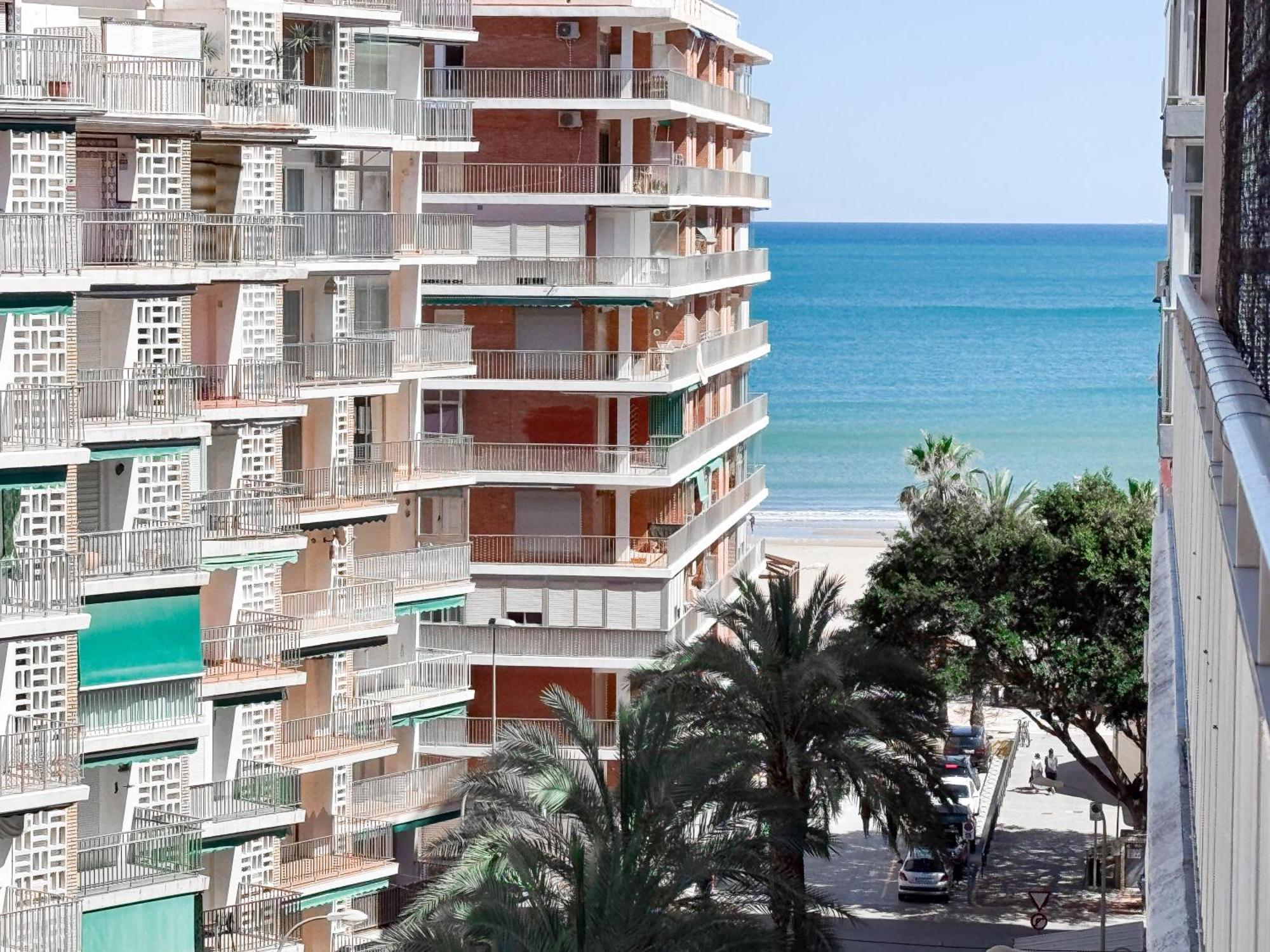 Nuevo, A 50 Metros De La Playa Y Con Vistas Al Mar Apartment Кулера Екстериор снимка